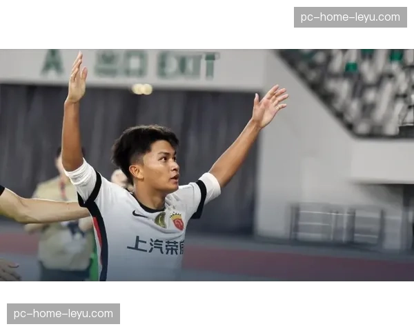 中国足协发布公告,就某中甲球队涉嫌违规引援事件召开听证会